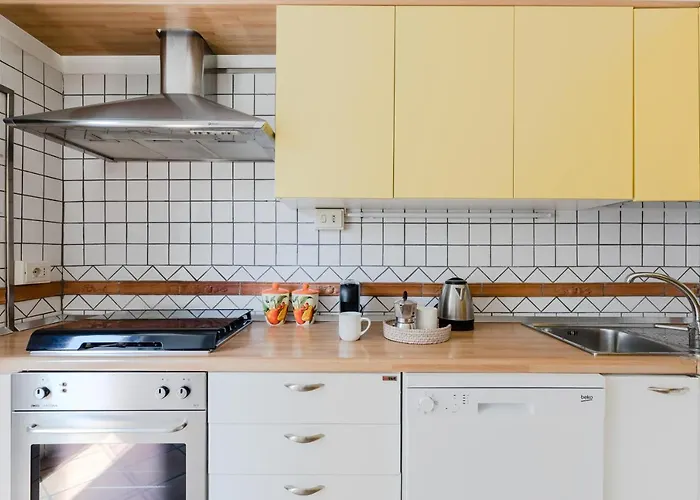 Classic Near The Colosseum アパート